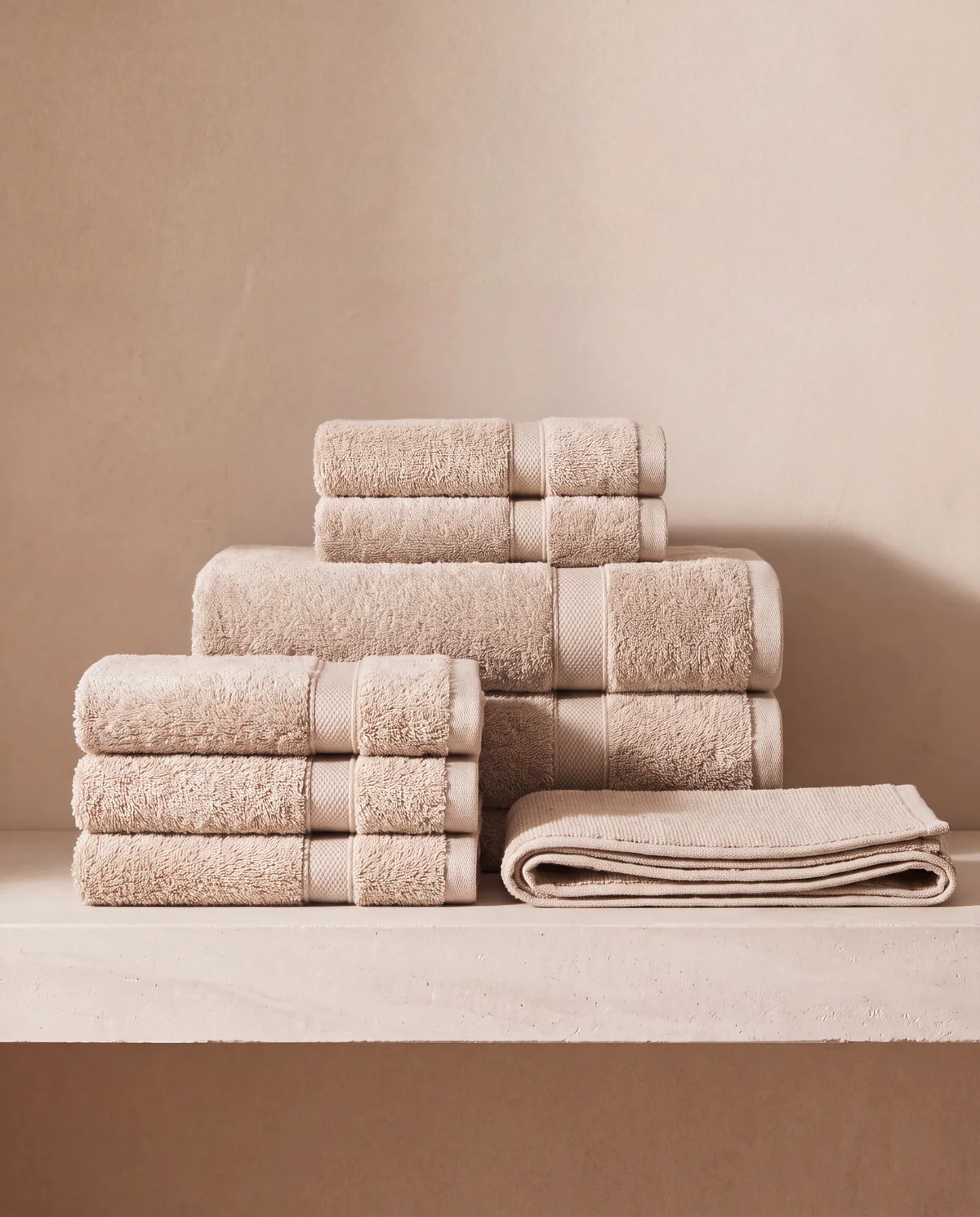 Complete Towel and Bath Mat Set, 13 pieces: 4 bath towels, 4 hand towels, 4 washcloths, 1 bath mat